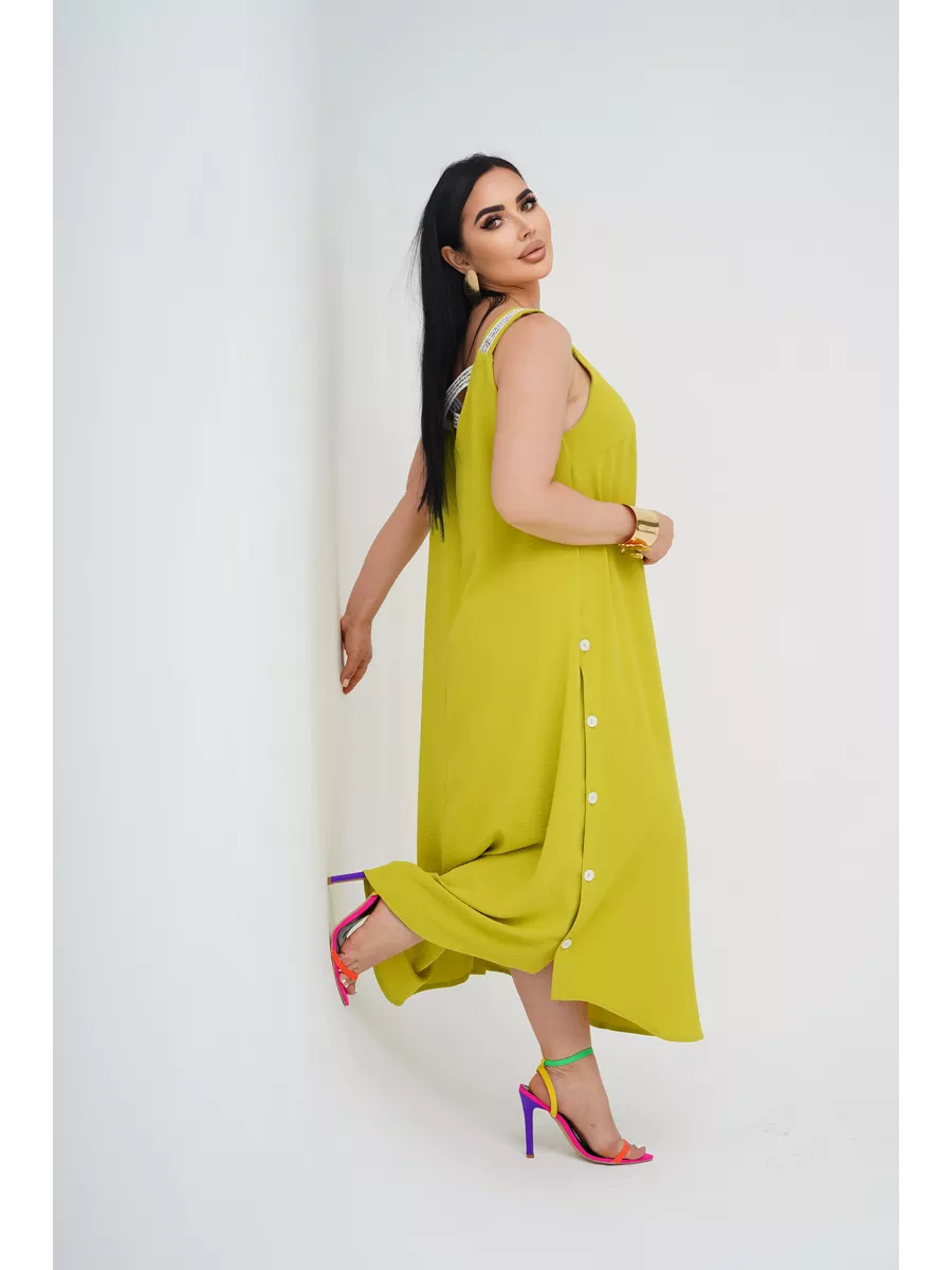 فستان "نسيم الصيف" المنسدل بالأزرار الجانبية والظهر الماسي البراق ✨👗